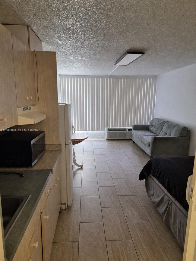 Building Photo - 43420 US-27