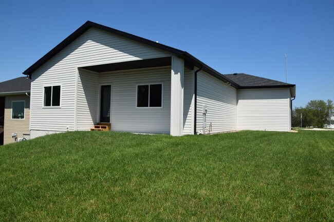 Building Photo - 1311 SW 36th St