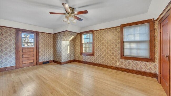 Building Photo - 2603 N 13th St