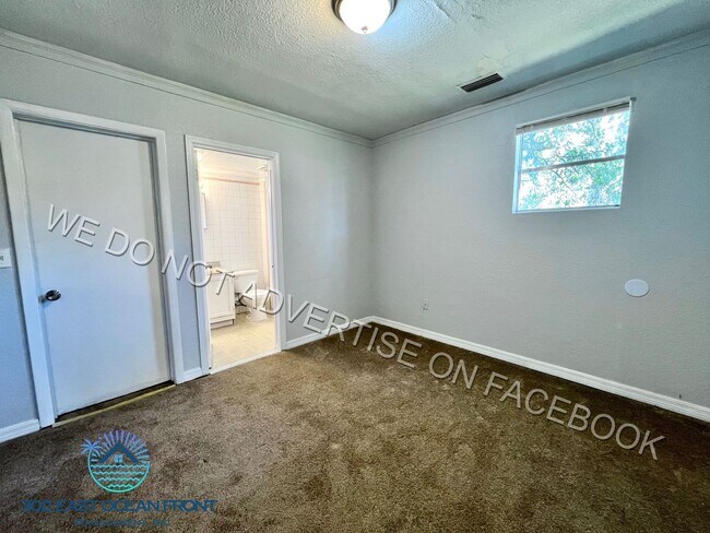 Building Photo - Updated and spacious 3 bedroom / 2 bathroom unit now available for rent!