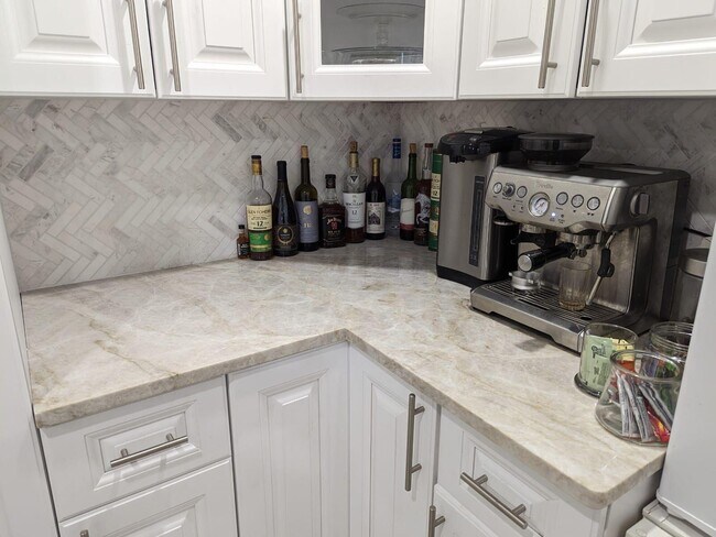 Primary Photo - 7710 Lago Del Mar Dr