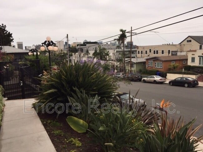 Building Photo - 2143 Second Ave