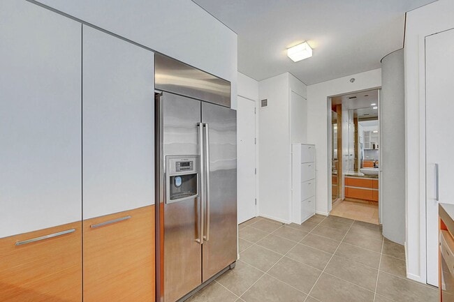 Building Photo - Veer Towers 2310E- City/Strip Views from this Stunning 1Bd/1Ba Residence