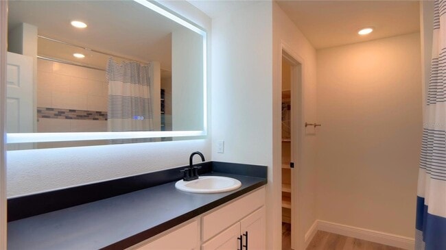 Building Photo - 13574 SW 47th Cir