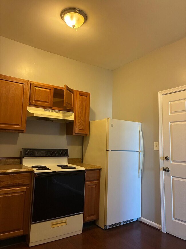 Building Photo - 1719 Pennsylvania Ave