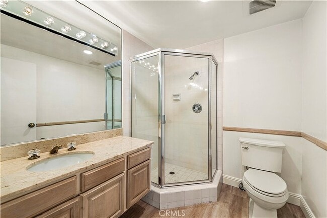 Building Photo - 7 Blue Lagoon