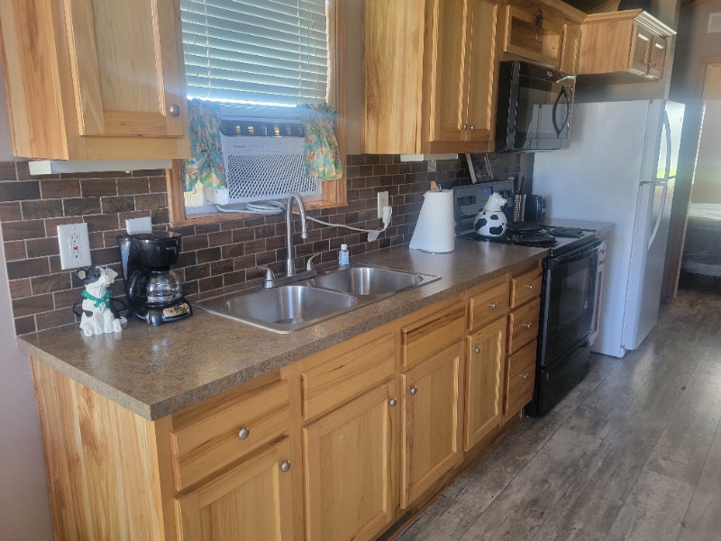 Building Photo - 300 Brushy Creek Ranch Rd