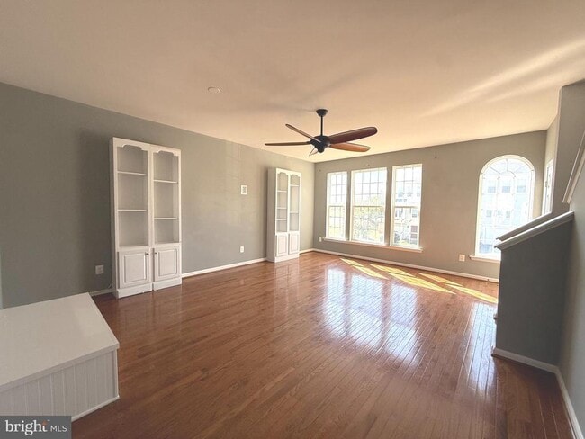 Building Photo - 26 Scholarship Ln