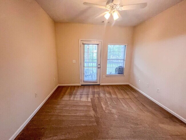 Building Photo - 2 Bed, 2 Bath Condo at amenity-rich The Me...