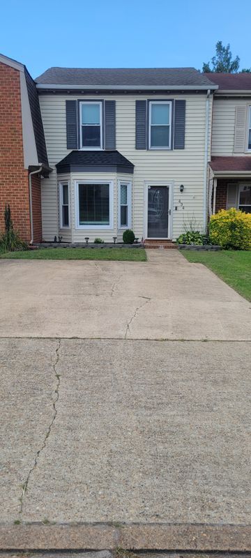 Building Photo - 434 Wayman Ln