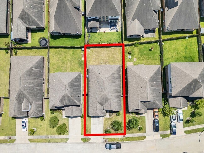 Building Photo - 10026 Thicket Park Ln