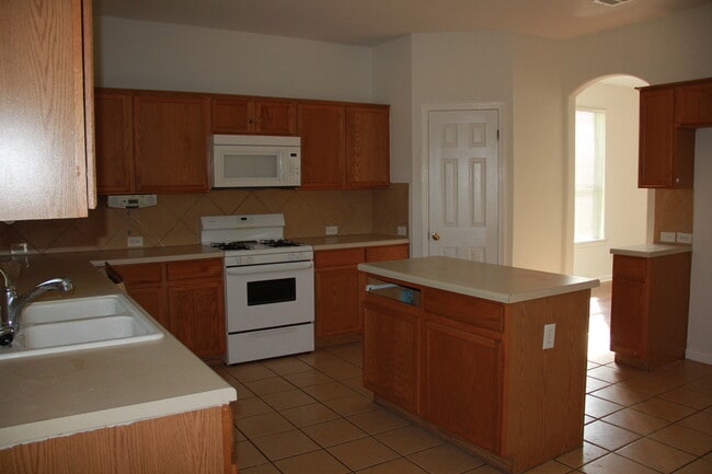 Building Photo - NORTH -   Harris Ridge SBDV