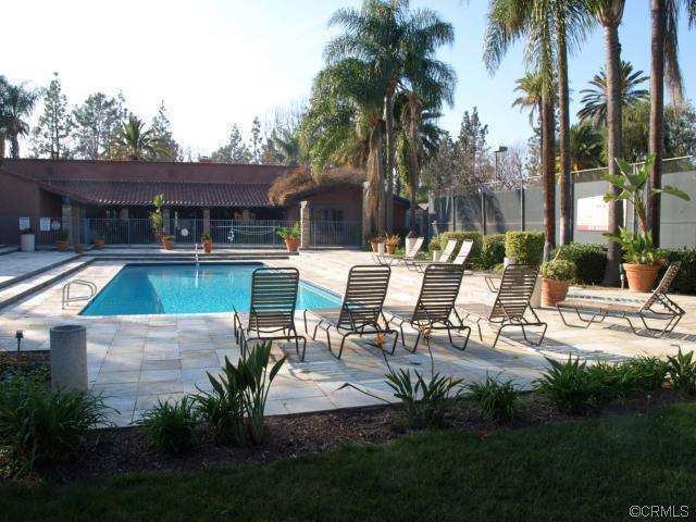 Primary Photo - 1345 Cabrillo Park Dr