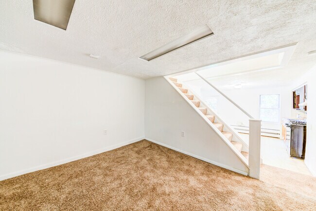Building Photo - 2675 S 18th St