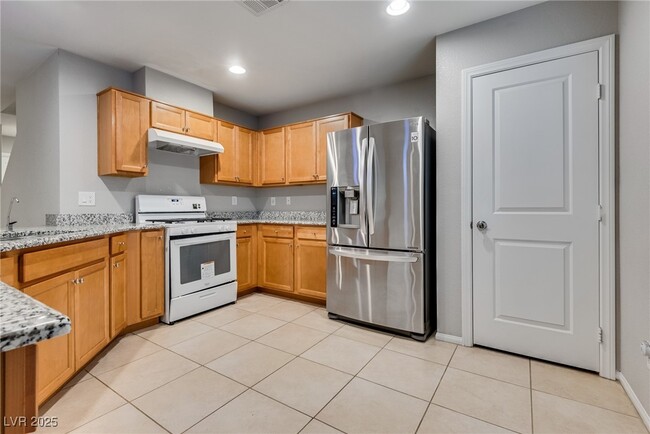 Building Photo - 9189 Verdugo Ridge Ct