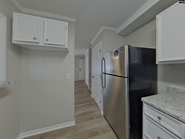 Building Photo - 6 Forestgrove Ct