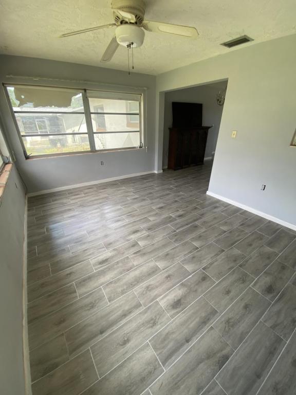 Building Photo - 48 S Lucille St