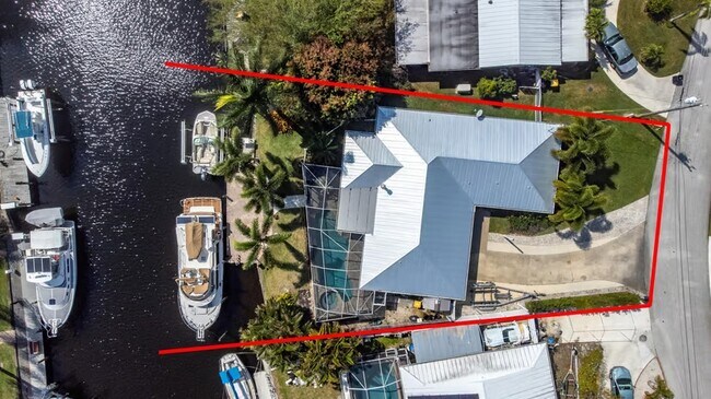 Building Photo - 1744 SW Boatswain Pl