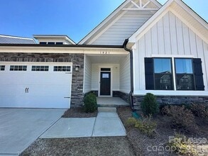 Building Photo - 1021 Augustus Beamon Dr