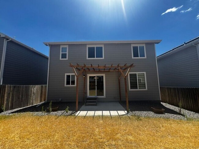 Building Photo - 5338 Kingscote Dr
