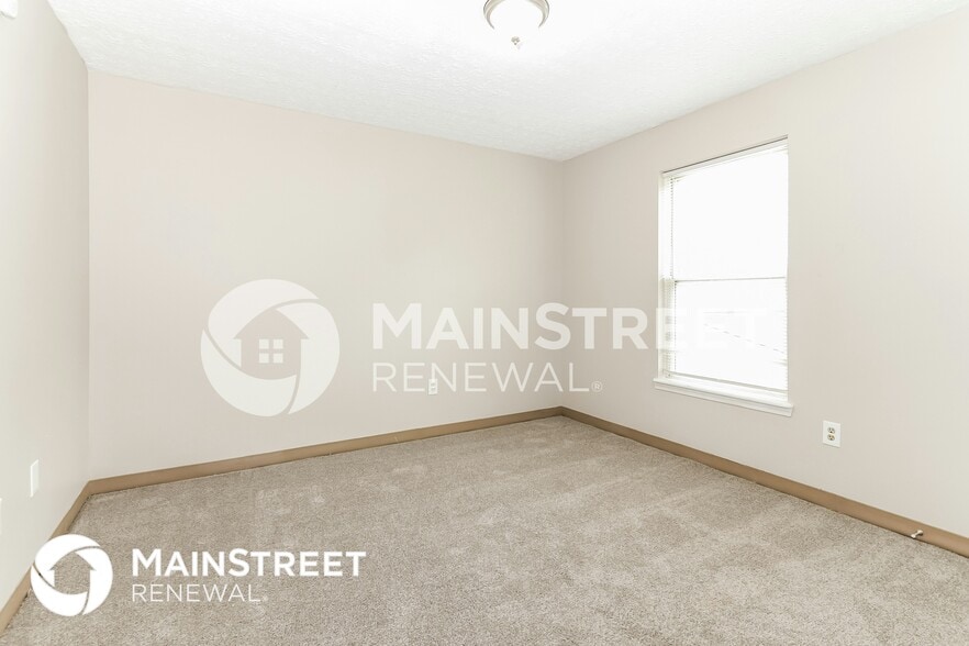 Building Photo - 2913 Dumesnil, Apt #3