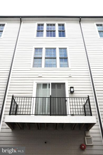 Building Photo - 1345 Aspen St NW