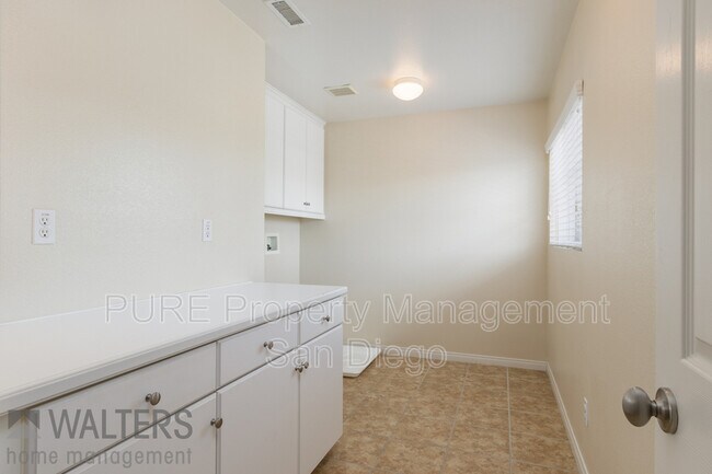 Building Photo - 29555 Andromeda St