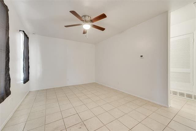 Building Photo - 506 N Elm St