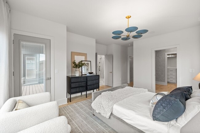 Building Photo - 601 S 9th St