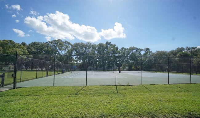 Building Photo - 4515 La Capri Ct