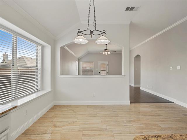 Building Photo - 224 Linden Ct