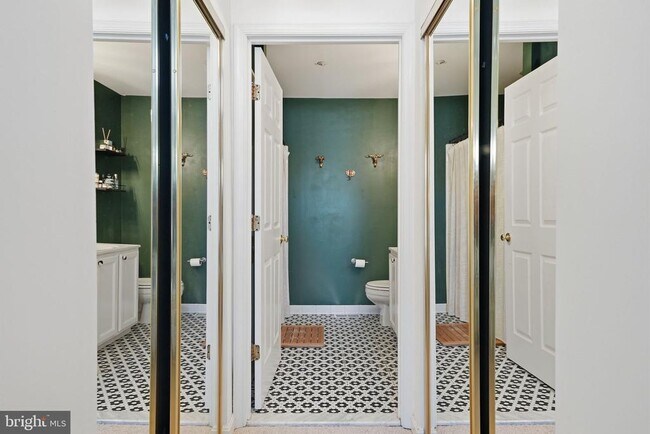 Building Photo - 6603 Netties Ln