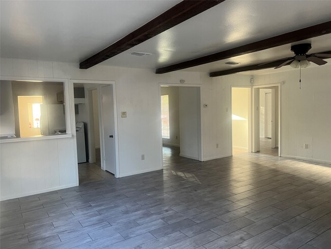 Building Photo - 13906 Bearwood Rd