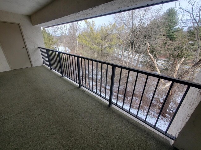 Building Photo - 48 Muirfield Dr