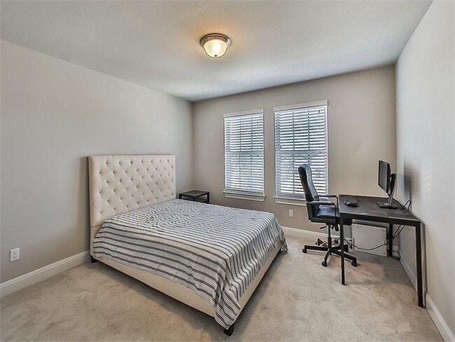 Building Photo - 15601 Cabrillo Way