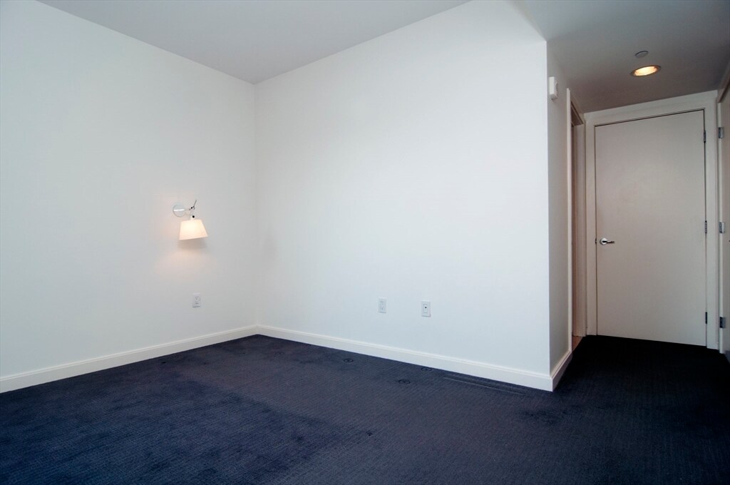 Building Photo - 505 Tremont St