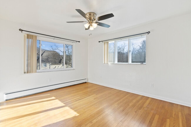 Building Photo - 3609 Harbison Ave