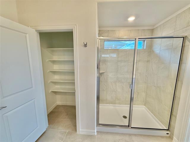 Building Photo - 409 Loch Dr