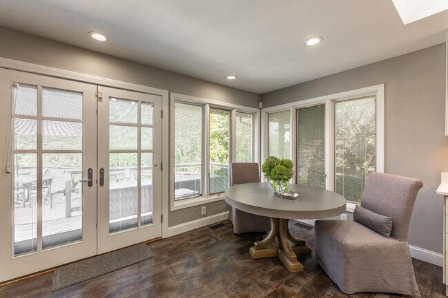 Building Photo - 5816 Leven Links Ct