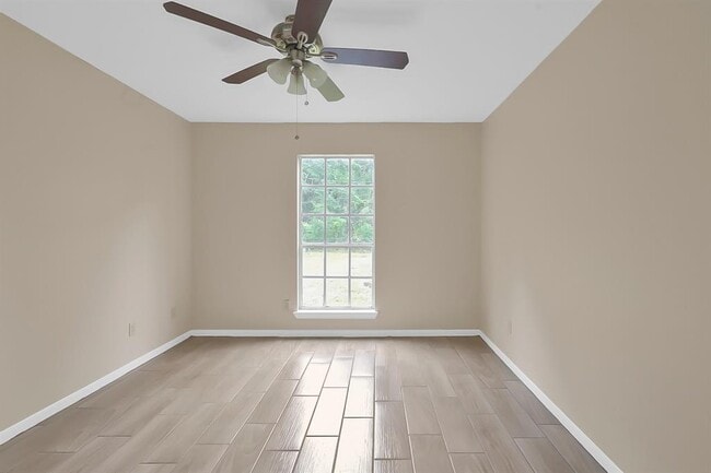Building Photo - 1606 Hazelwood St