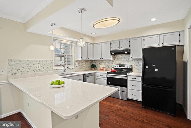 Building Photo - 9216 Burley Ln