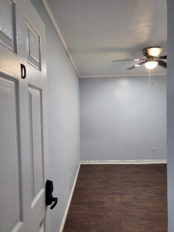 Building Photo - 3325 Tampa St