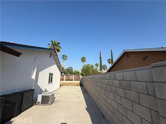 Building Photo - 1626 Kirby Ct