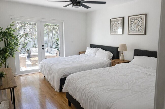 Building Photo - 248 Cortez Rd