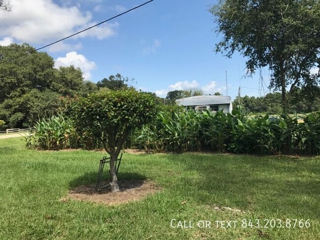 Building Photo - 4927 Lincrest Rd