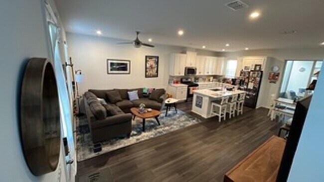 Building Photo - 2129 Celebration Blvd