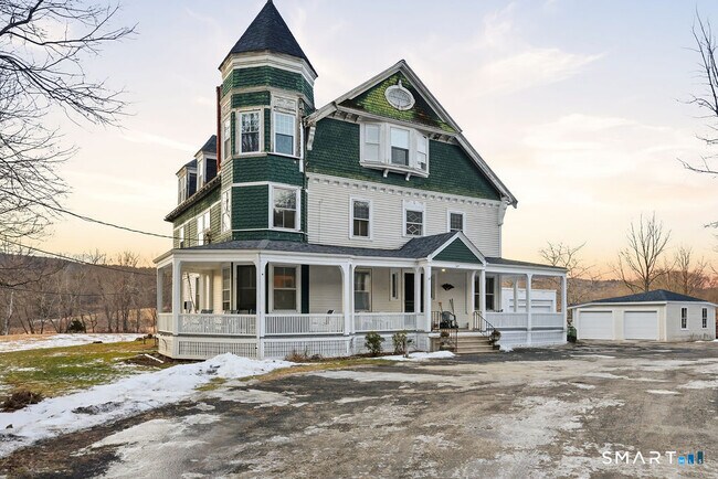 Building Photo - 270 Cherry Brook Rd