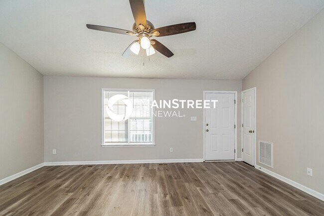 Building Photo - 3 Bedroom Pet-Friendly Home in Raleigh, NC with Main Street Renewal