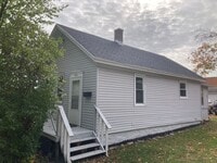 Building Photo - 2 Bed 1 Bath Single Family Home in Wausau