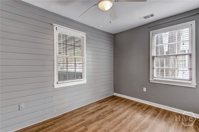 Building Photo - 414 E 58th St